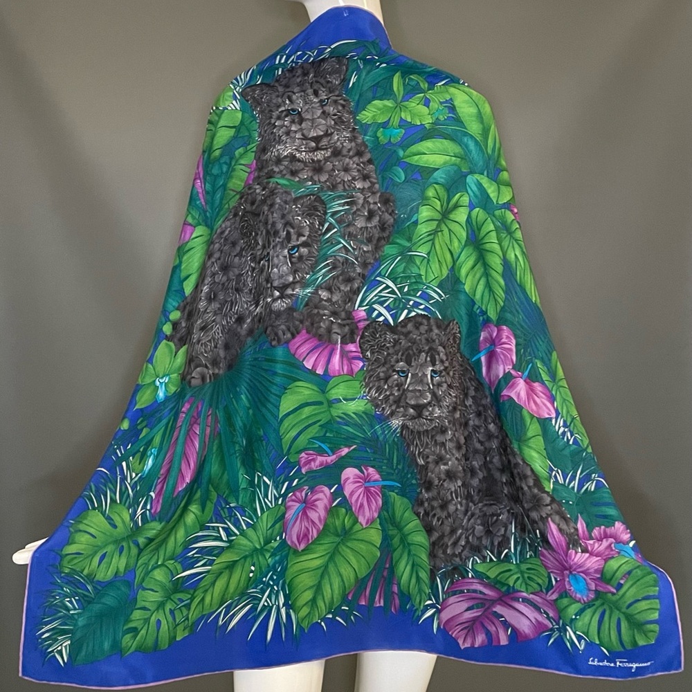 Vintage Salvatore Ferragamo Silk Scarf Coveted Black Panther Cub 34 In Exc Cond - Picture 2 of 10